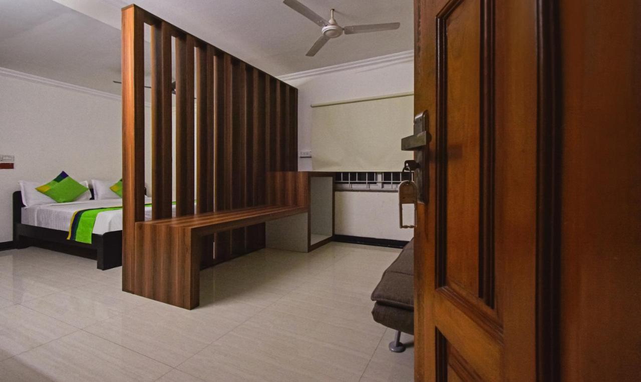 Готель Treebo Samhaar Residency Thoraipakkam Ченнаї Екстер'єр фото